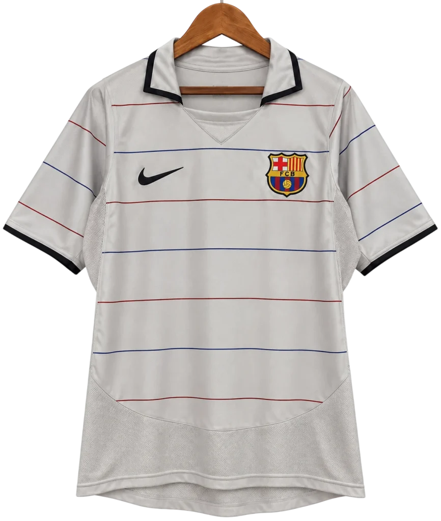 Camiseta retro del Barcelona 2003-04 de Ronaldinho con el dorsal 10