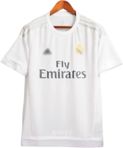 camiseta retro real madrid 2015