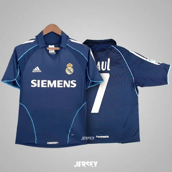 Camiseta de Raúl en el Real Madrid 2005 visitante