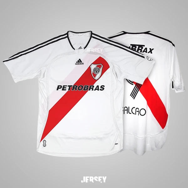 Camiseta River Plate 2006-07 de Falcao