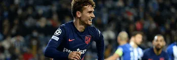 Griezmann celebrando un gol con la segunda equipación atlético de madrid 2021 2022