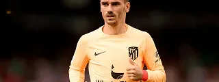 Griezmann con la tercera camiseta atlético de madrid 2022