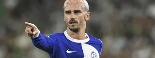 Griezmann con la camiseta atleti 1903