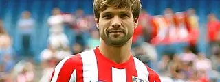 Diego Ribas con la camiseta atleti 2011