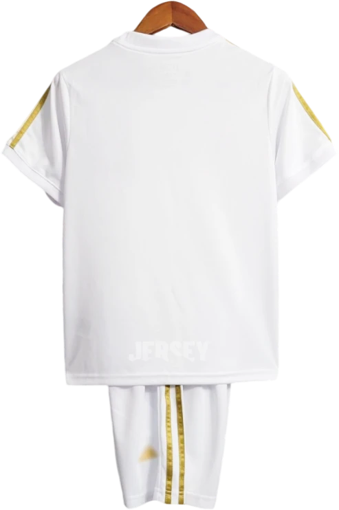 camiseta italia 125 aniversario 2023 versión infantil local reverso