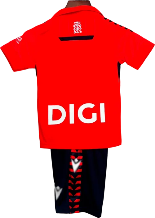 camiseta del osasuna 2025 26 versión infantil local reverso