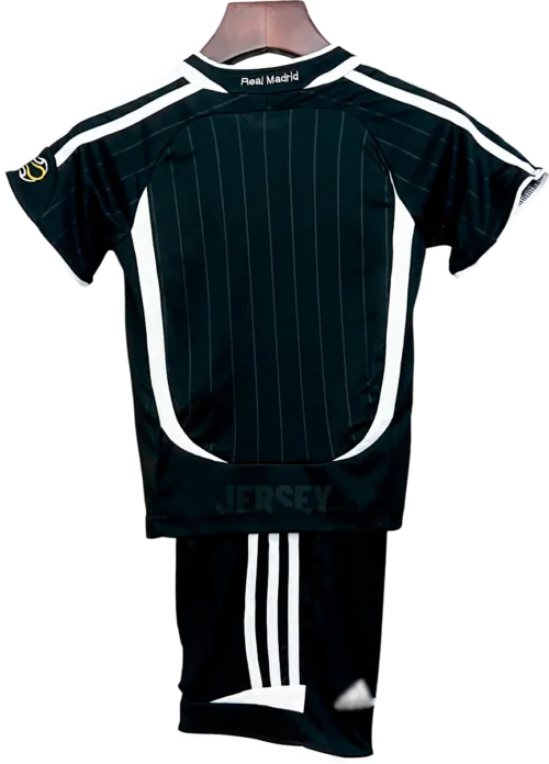 camiseta retro real madrid 2025 versión infantil visitante reverso