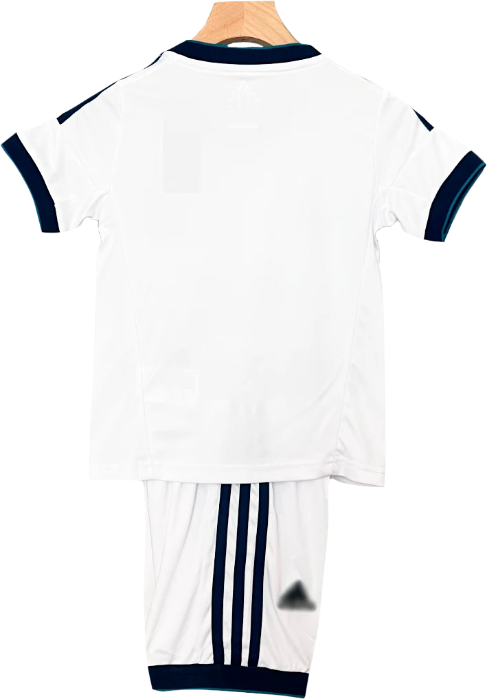 camiseta retro real madrid 2012 versión infantil reverso