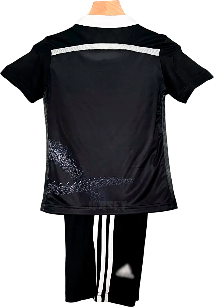 camiseta retro real madrid 2014 versión infantil tercera reverso