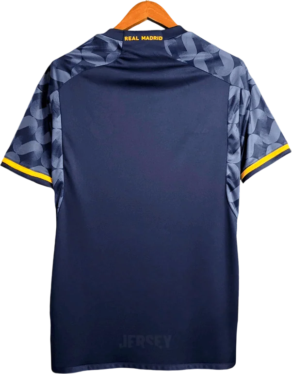 camiseta retro real madrid 2023 visitante reverso