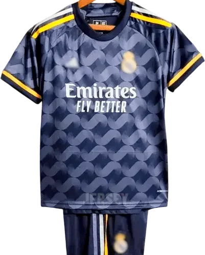 camiseta retro real madrid 2023 visitante versión infantil