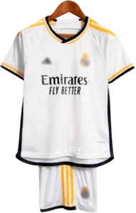 camiseta retro real madrid 2023 versión infantil