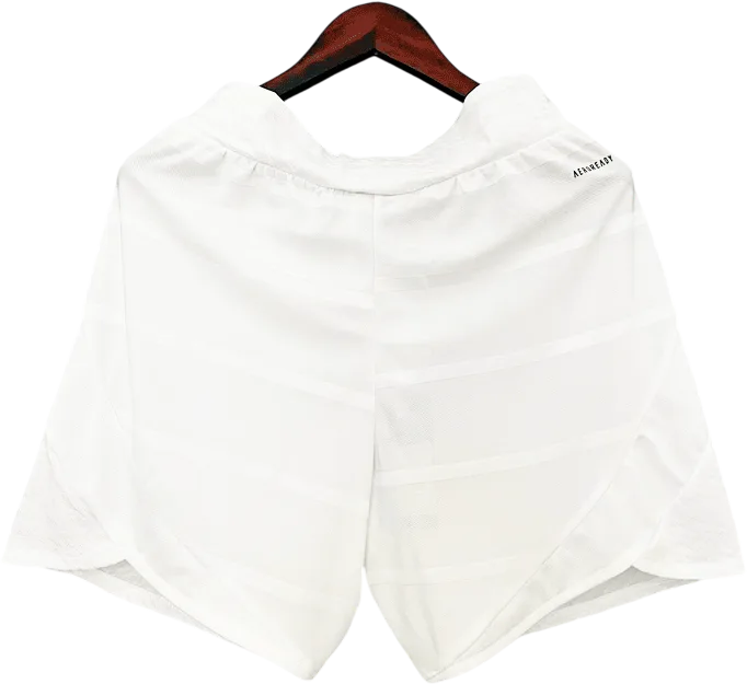 pantalón corto del real madrid 2024-25 reverso