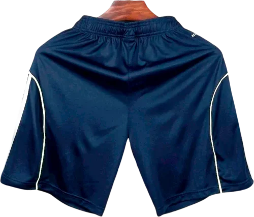 pantalón corto del real madrid 2025-26 visitante reverso