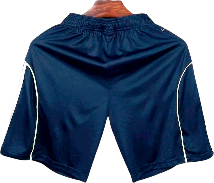 pantalón corto del real madrid 2025-26 visitante reverso