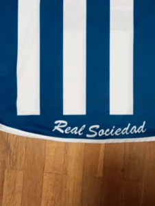 reseñas de la camiseta real sociedad 2002
