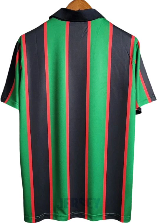 camiseta aston villa 1993 95 visitante reverso