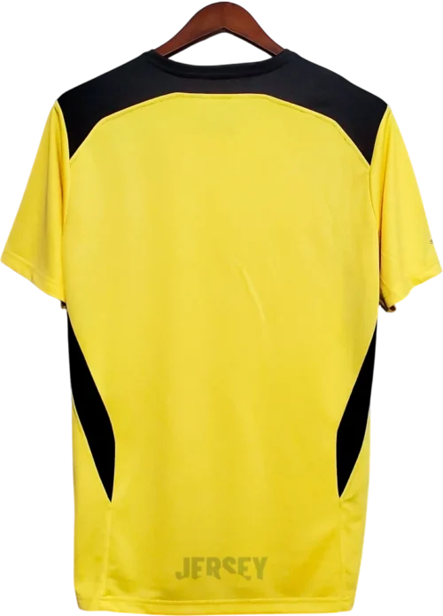 Camiseta del liverpool 2004 05 reverso