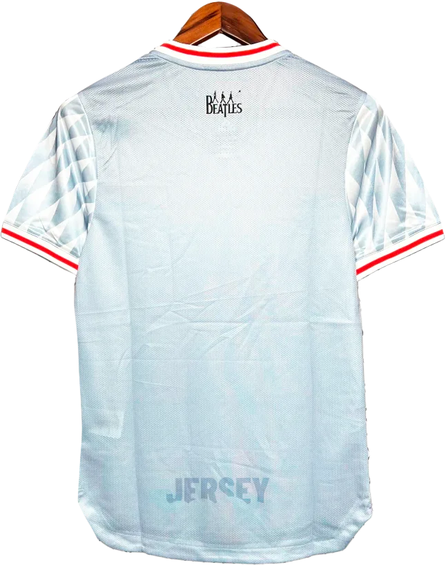 Camiseta Liverpool 2024 25 x the beatles reverso