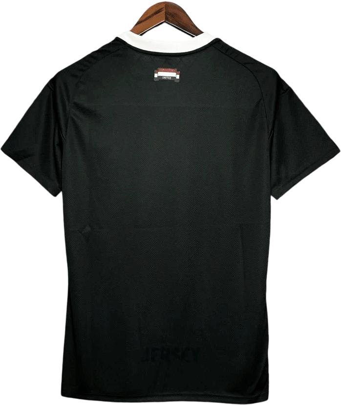 camiseta manchester united 2024 25 cuarta reverso