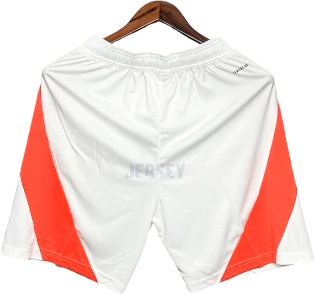 pantalón corto manchester united 2024 25 reverso