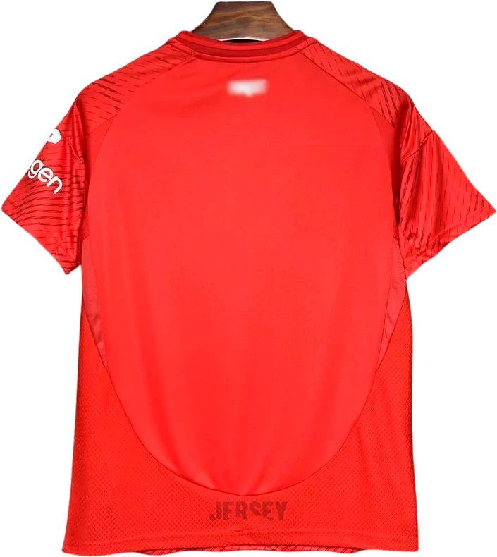 Camiseta nottingham forest 2024 25 reverso
