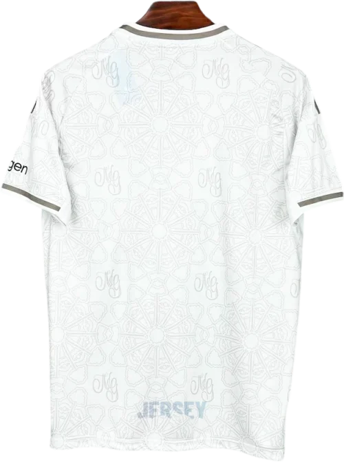 Camiseta nottingham forest 2025 26 visitante reverso