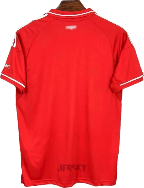 Camiseta nottingham forest 2025 26 reverso