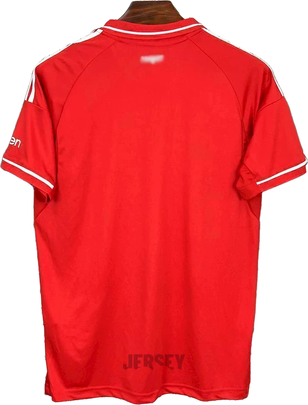 Camiseta nottingham forest 2025 26 reverso
