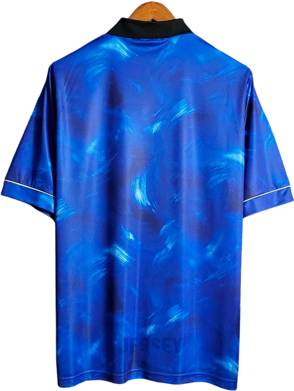 Camiseta New Castle 1993 95 visitante reverso