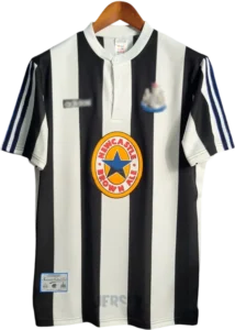 Camiseta New Castle 1997 99 local