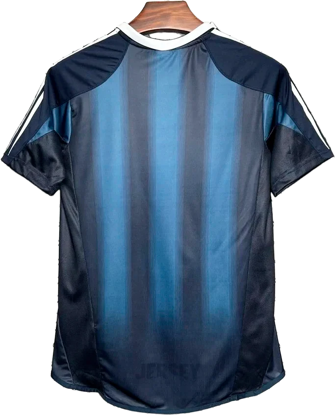 Camiseta New Castle 2004 06 visitante reverso