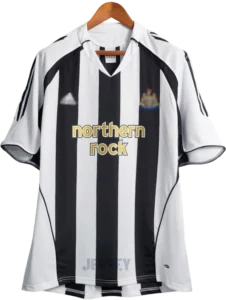 Camiseta New Castle 2004 06 local