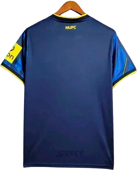 Camiseta Newcastle 2023-24 Tercera reverso