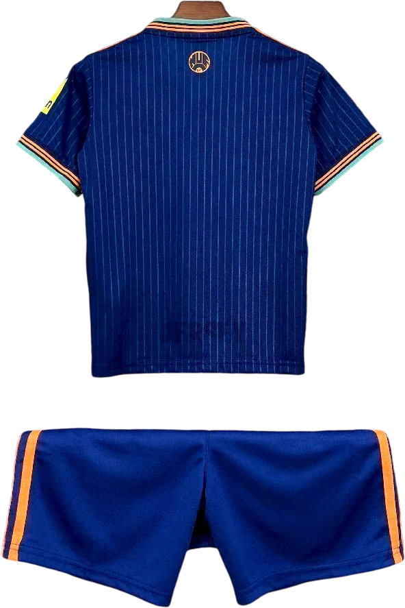 Camiseta Newcastle 2025-26 versión infantil tercera reverso