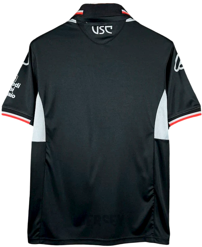 camisetas del Cremonese 2025-26 tercera reverso