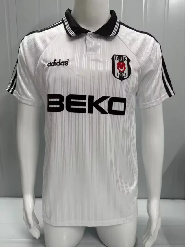 Camiseta Besiktas 1996-97 Local
