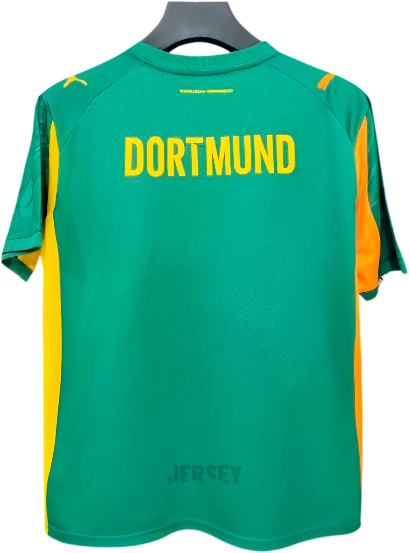 Camiseta Borussia Dortmund 2025-2026 Visitante Variante Verde — Espalda